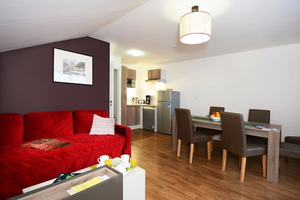 Sfeervol chalet voor 6 personen in Auris-en-Oisans - thumbnail 2