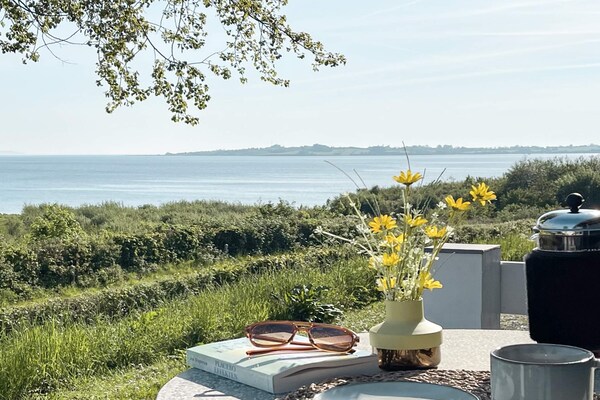 Licht vakantiehuis bij Aabenraa met uitzicht op de Genner Baai - thumbnail 1