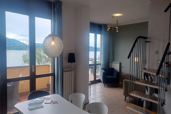 Verdelago Quattordici: Zonnig appartement met zwembad in Stresa - thumbnail 3