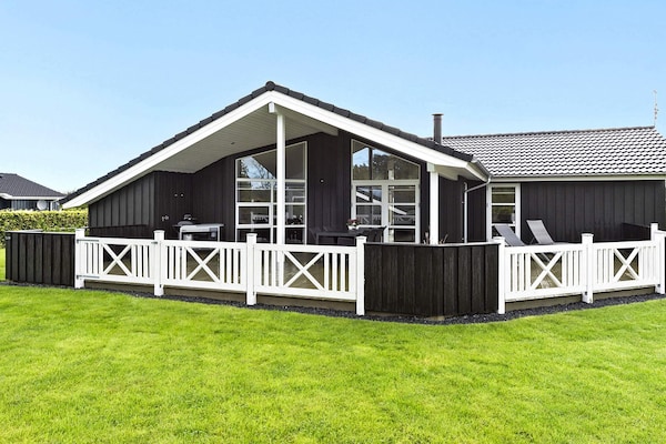 Vrijstaand vakantiehuis met sauna en whirlpool op 400 meter van zee bij Hadsund - thumbnail 5