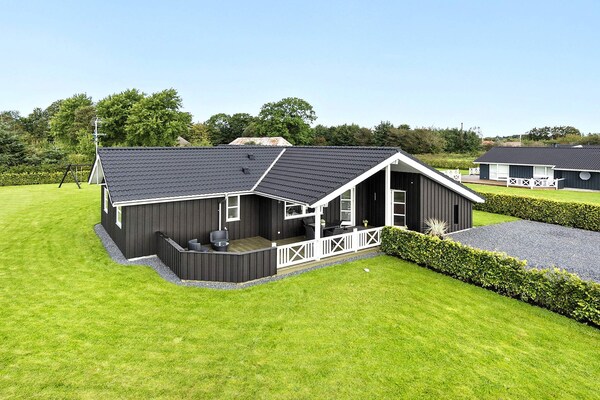 6-persoons vakantiehuis in Hadsund op 400 meter van zee · 120 m² - thumbnail 4