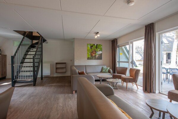 Vrijstaande villa voor 12 personen op Vakantiepark De Katjeskelder - thumbnail 6