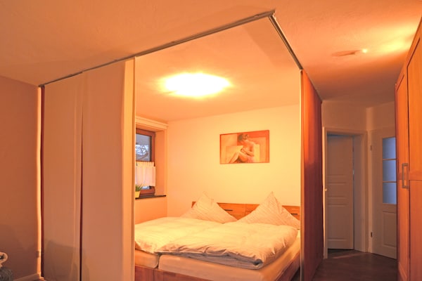 Modern bosappartement met tuin aan de vijver in Kirchhundem-Brachthausen - thumbnail 5