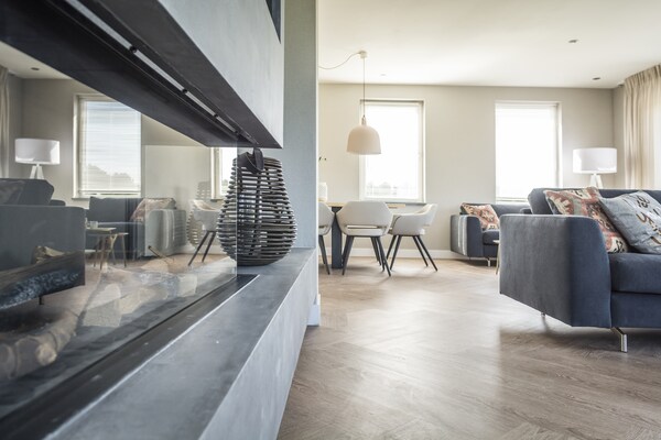 Villa Bouwlust F Wellness: Luxe wellnessvilla aan het Krimbos op Texel - thumbnail 6
