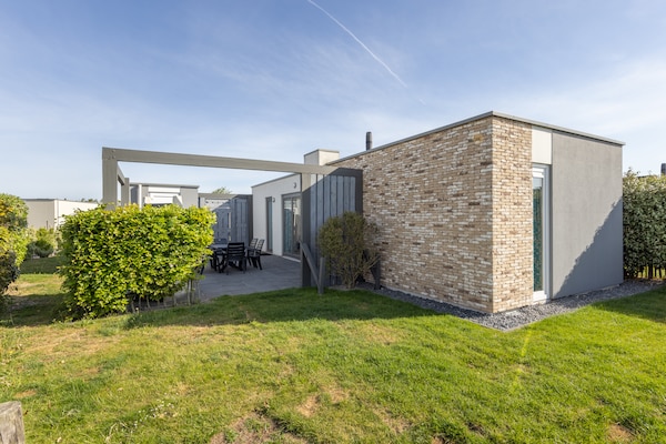 Moderne kustbungalow voor 6 personen op loopafstand van het strand in Callantsoog - thumbnail 1