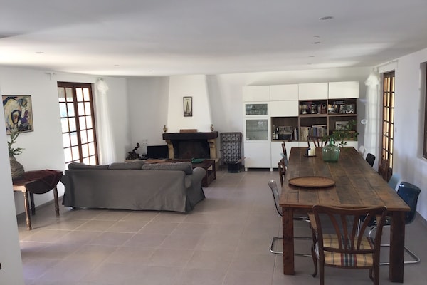 Villa Les Mûriers: luxe vakantiehuis met privézwembad in de wijngaarden van Languedoc - thumbnail 3