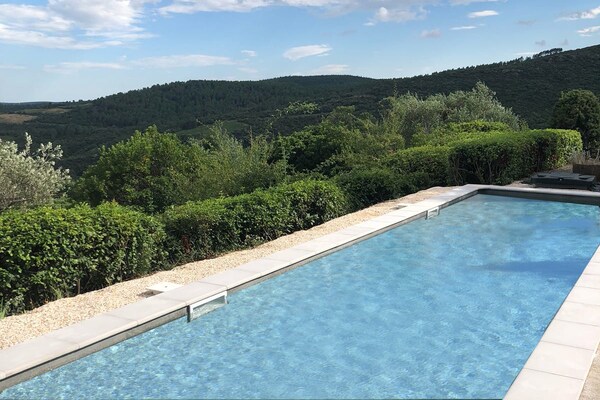 Villa Les Mûriers: luxe vakantiehuis met privézwembad in de wijngaarden van Languedoc - thumbnail 2