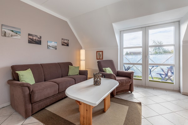 Knus appartement op Poel met balkon, vlakbij haven en strand - thumbnail 4