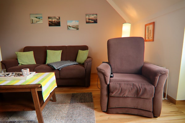 Knus appartement op Poel met balkon, vlakbij haven en strand - thumbnail 5