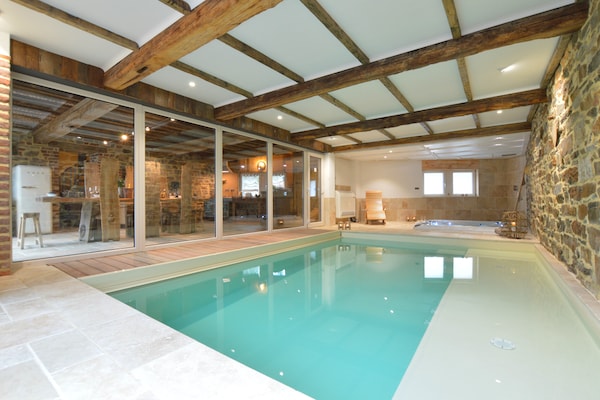 270m² landhuis met zwembad en sauna in Theux - thumbnail 2