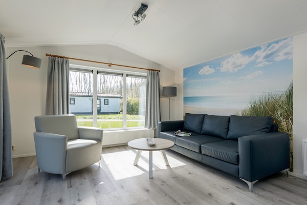 Gerrenoveerd strandchalet in De Koog, huisdier welkom - thumbnail 2