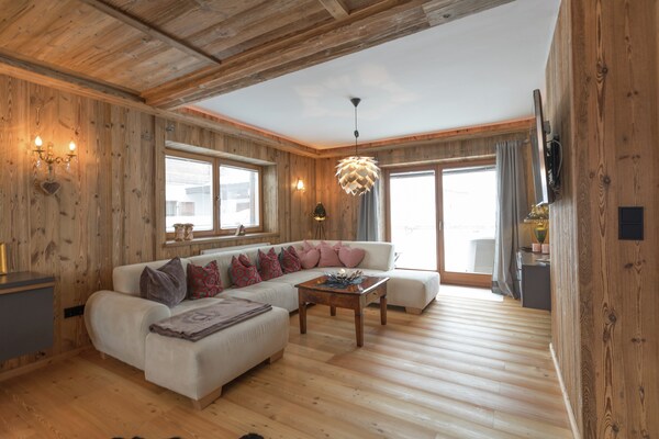 Aan de piste: Ruim chalet Kaiserliebe II in het centrum van Ellmau - thumbnail 4