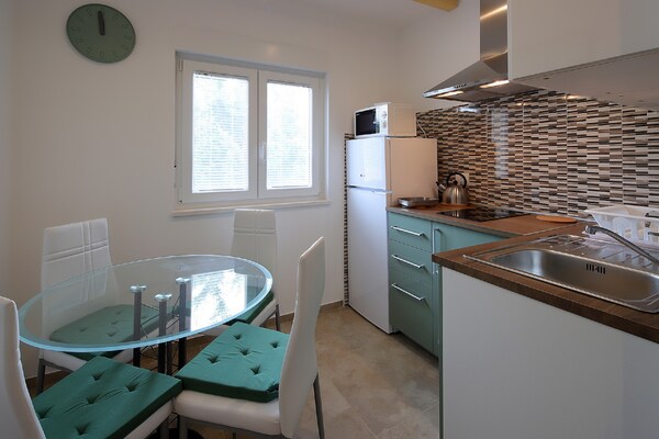 Eenvoudig appartement op 400 meter van het strand in Silo, Krk - thumbnail 5