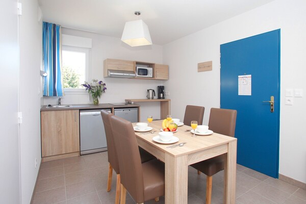 Modern appartement voor 4 op vakantiepark in Baden, Zuid-Bretagne - thumbnail 3
