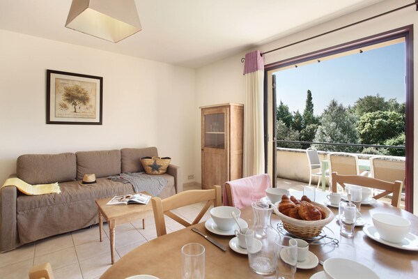 Appartement Les 4 Soleils 2 in Bonnieux – 6 pers., zwembad, huisdier toegestaan - thumbnail 2