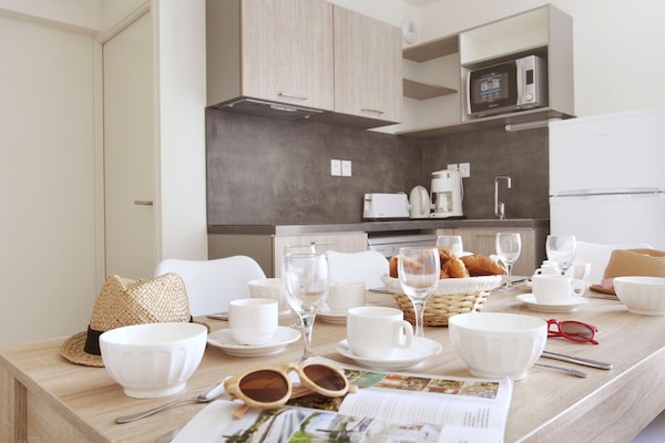Stijlvol appartement voor 6 personen in Aïgues Mortes - thumbnail 6