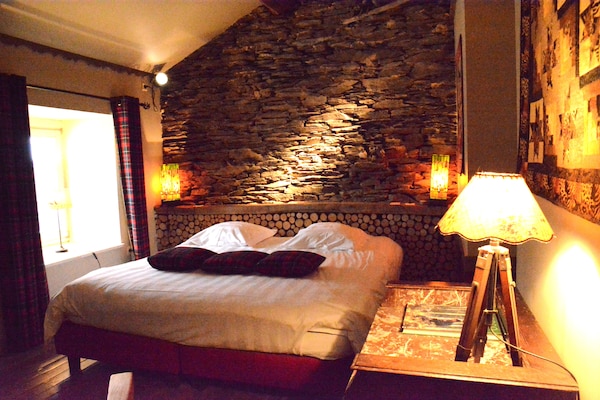 15-persoons wellnessvakantiehuis in authentieke Ardense boerderij, Bièvre - thumbnail 3