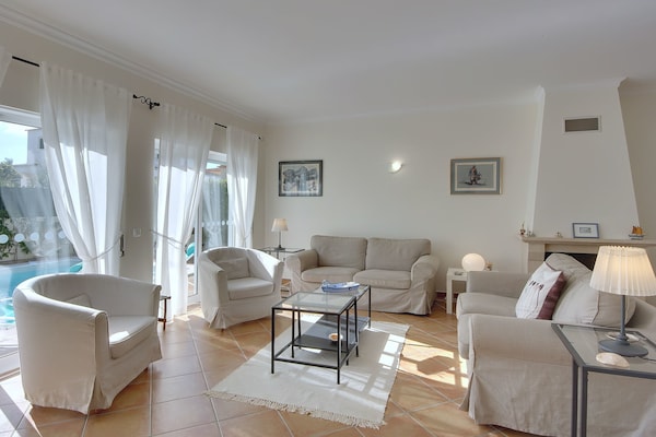 Privézwembad en modern comfort in Villa Montanha Vista, Carvoeiro - thumbnail 2