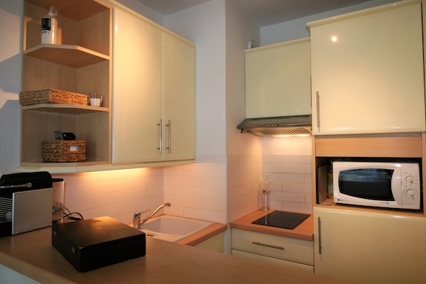 6-persoons appartement aan het strand in Mandelieu-la-Napoule - thumbnail 3