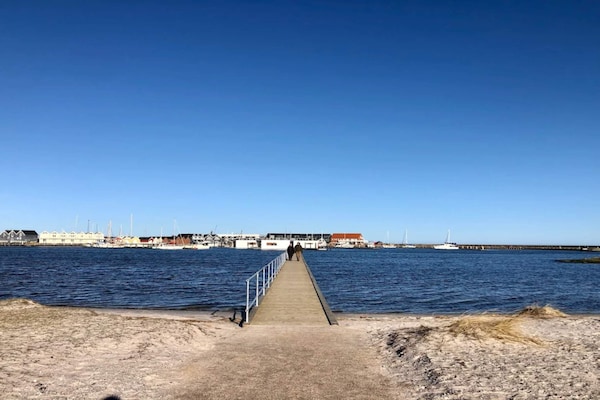 Luxe vakantiehuis met zwembad, sauna en whirlpool nabij Grenå Strand, 18 pers. - thumbnail 5