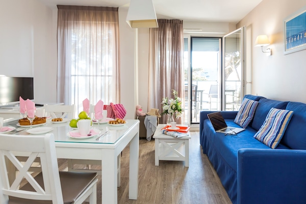 Licht appartement met terras en zwembad in Pornichet - thumbnail 2