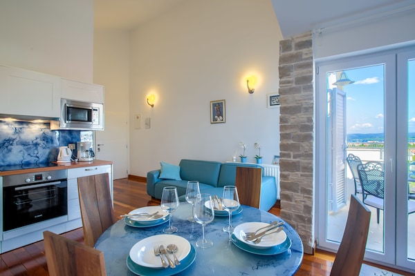 Modern appartement met zwembad en zeezicht op Murter - thumbnail 4