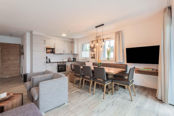 8-persoons vakantiehuis in Niedernsill op 500m van de piste - thumbnail 4