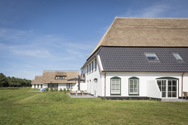 Authentieke boerderijwoning bij Krimbos en golfbaan op Texel - thumbnail 2