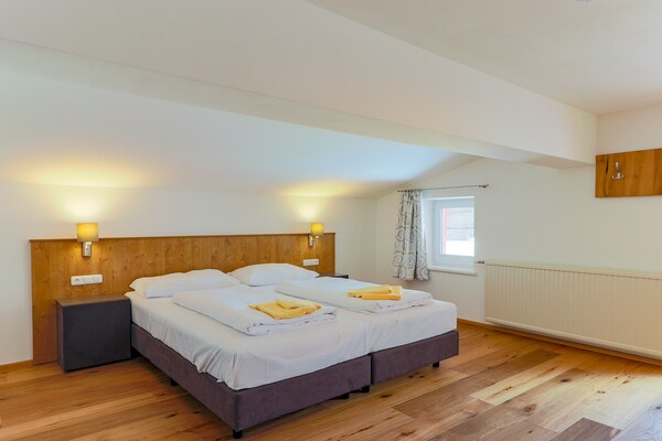 Luxe vakantiehuis voor 8 in Krimml, vlakbij de Zillertal Arena - thumbnail 3