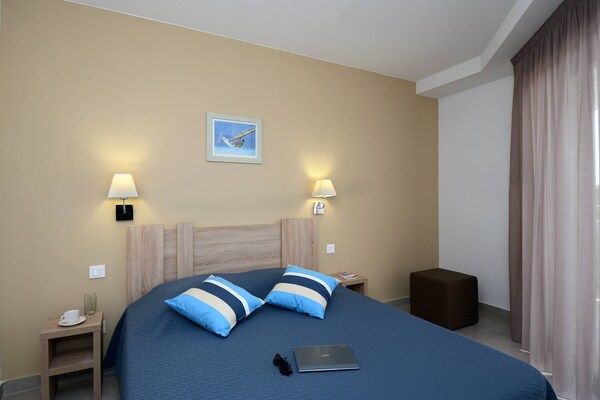 Zonnig appartement in Le Barcares nabij de Middellandse Zee - thumbnail 6