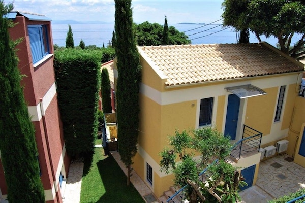 Bohemia Beach House: Direct aan zee op Corfu met gedeeld zwembad - thumbnail 5
