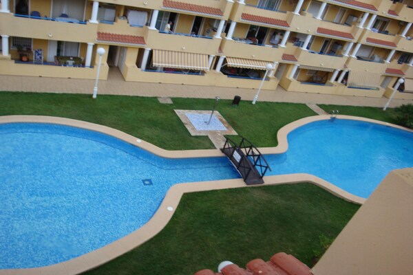 Luxe appartement in Denia met tuin, dakterras en zwembad, 300m van strand - thumbnail 5