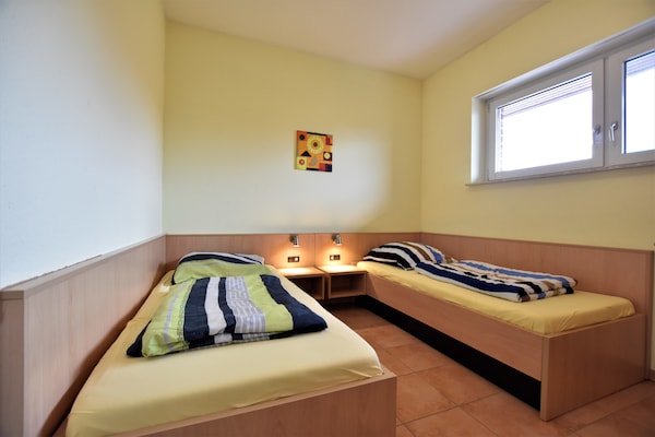 8-persoons vakantiehuis met wellness in Zierow op 500m van zee - thumbnail 5