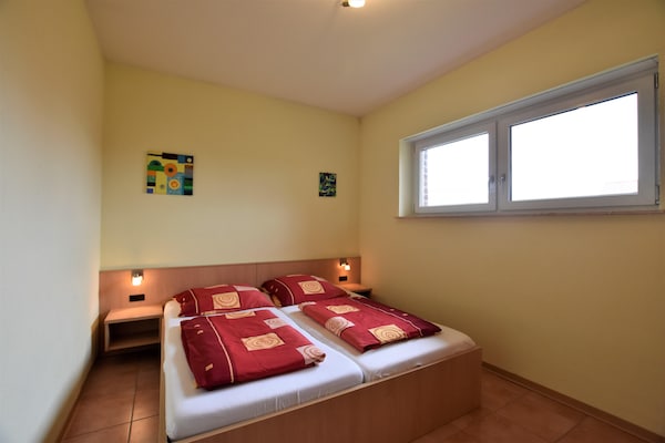 8-persoons vakantiehuis met wellness in Zierow op 500m van zee - thumbnail 4
