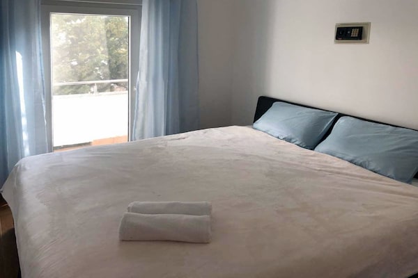 Appartement MaMa's: Gezellig verblijf voor 4 personen in hartje Novalja - thumbnail 2