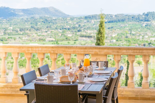 Sfeervolle tent aan de golfbaan in Selva, Mallorca – 6 personen - thumbnail 2