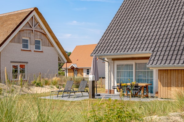 Moderne lodge voor 6 personen op Beach Resort Nieuwvliet-Bad - thumbnail 3