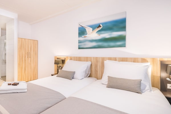 Stijlvol appartement in Noordzee Résidence Dishoek, 75m², 4 pers. - thumbnail 4