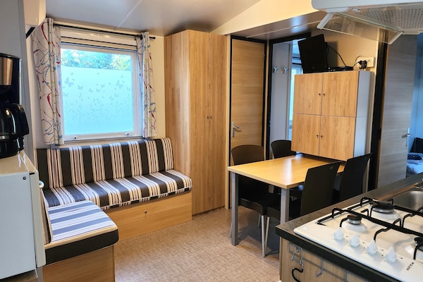 Op 1,5 km van het strand: Moderne stacaravan in Saint-Jean-de-Monts - thumbnail 2