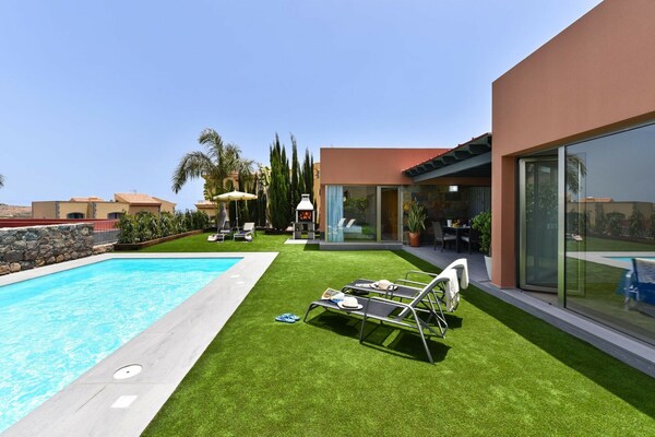 Luxe vrijstaande villa aan de golfbaan met privézwembad en panoramisch uitzicht - thumbnail 5