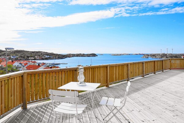Panoramazicht op zee: modern vakantiehuisje bij Rönnäng, Tjörn - thumbnail 2