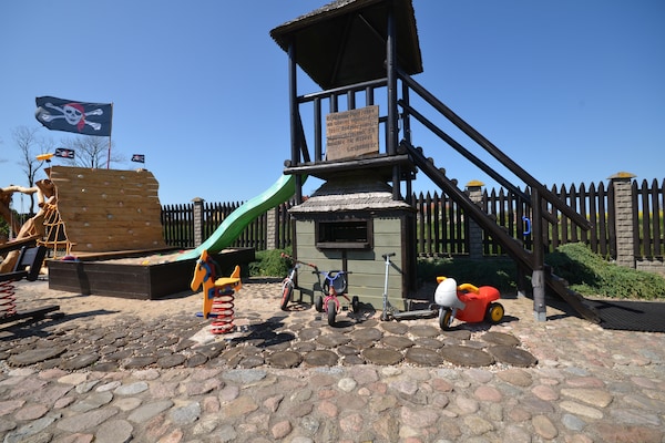 Sfeervol landhuis voor 4 personen nabij het strand in Darłowo - thumbnail 4