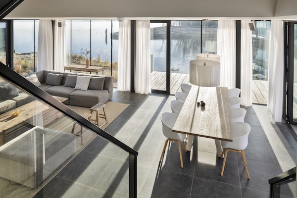 Luxe watervilla met haard en steiger aan het Veerse Meer, huisdieren welkom - thumbnail 6