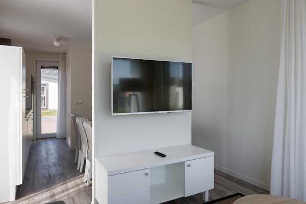 Luxe strandbungalow met 3 badkamers op 700m van de Noordzee - thumbnail 3