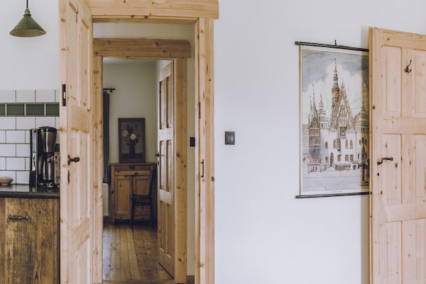Sfeervol landhuis Dom Sokolik-Forest Apartment in Janowice Wielkie - thumbnail 6