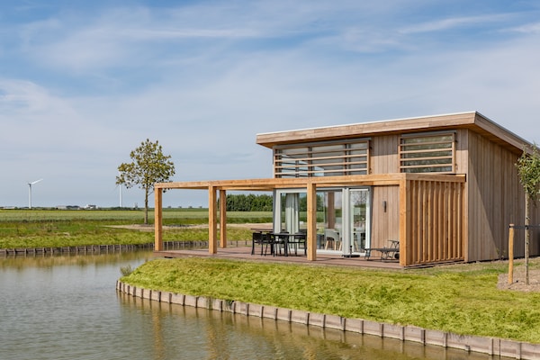 Water Village 4: Duurzame luxebungalow aan het Veerse Meer - thumbnail 1