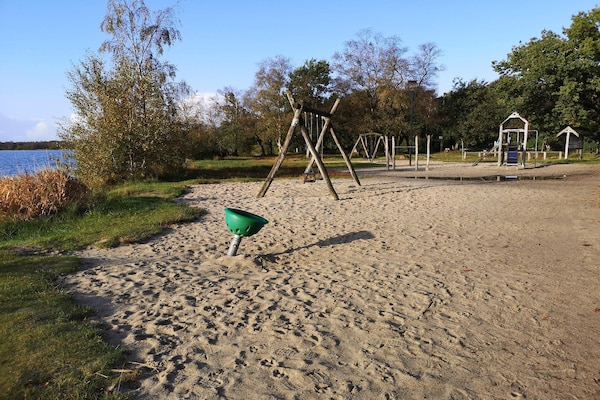 Aan het meer: rustgevend vakantiehuis in Ansager voor 4 personen · 54 m² - thumbnail 5
