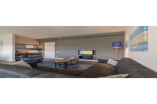 Zeeuwse Parel: luxe wellnessappartement aan het water in Colijnsplaat - thumbnail 5