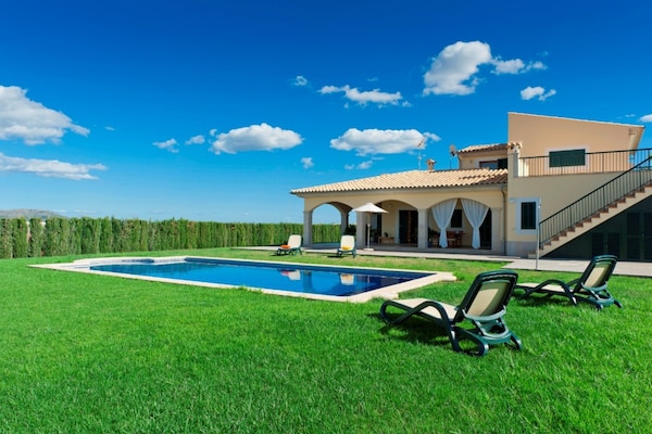 Villa Es Mussol: Ruime golfvilla met privézwembad nabij Sa Pobla - thumbnail 2