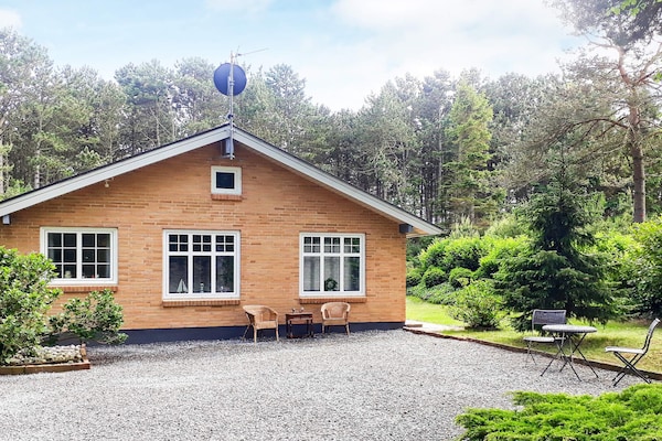 4-persoons vakantiehuis aan zee in Hadsund met whirlpool - thumbnail 2